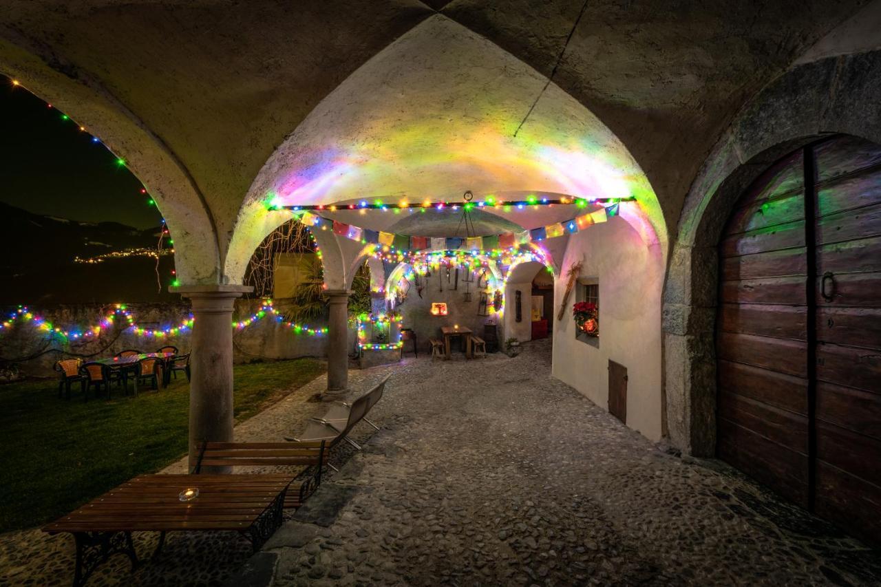 Castello Di Zorzino Iseo Lake Рива ди Солто Екстериор снимка