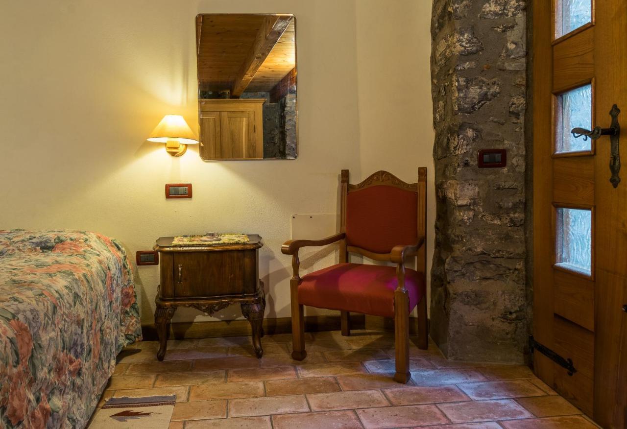 Castello Di Zorzino Iseo Lake Рива ди Солто Екстериор снимка